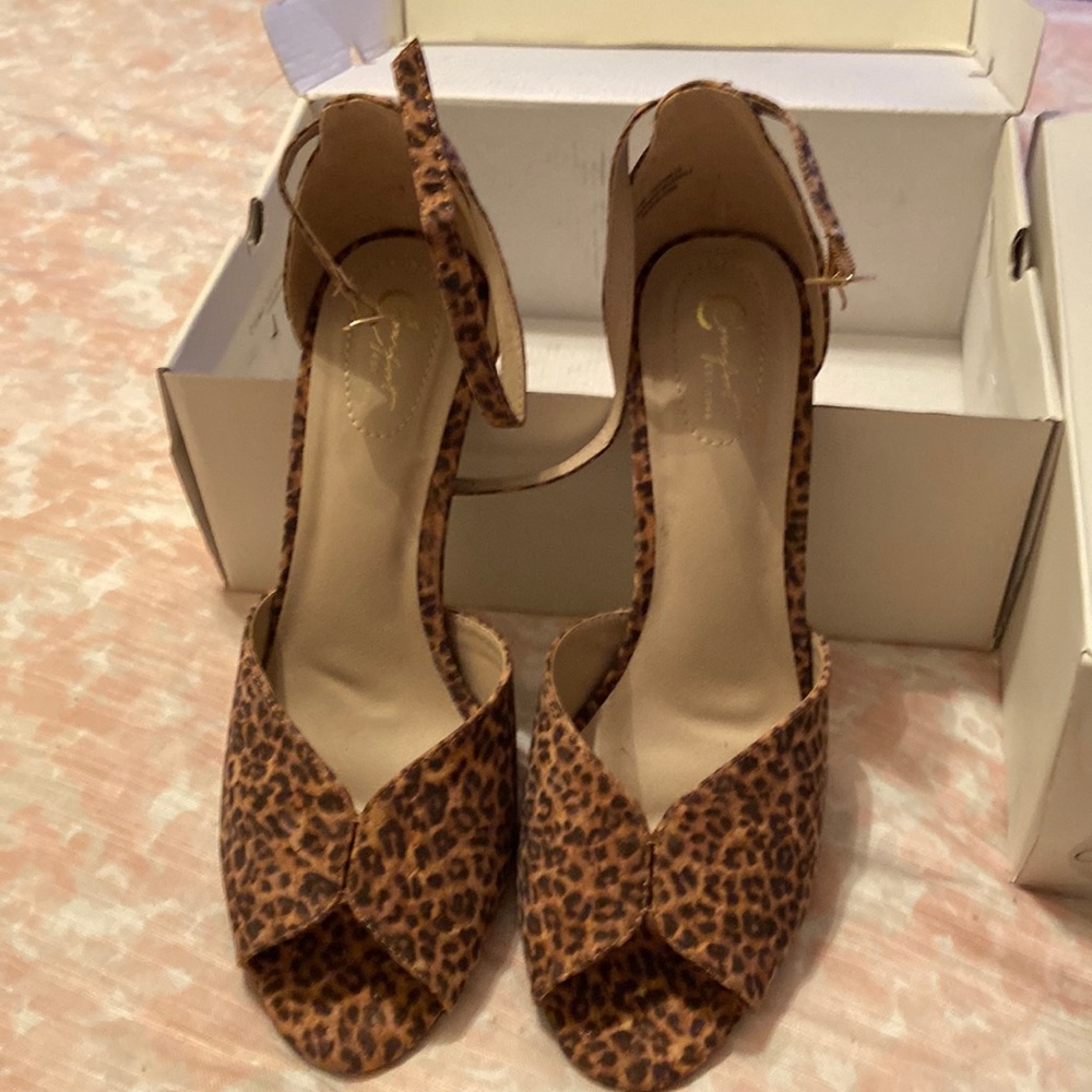Shoes